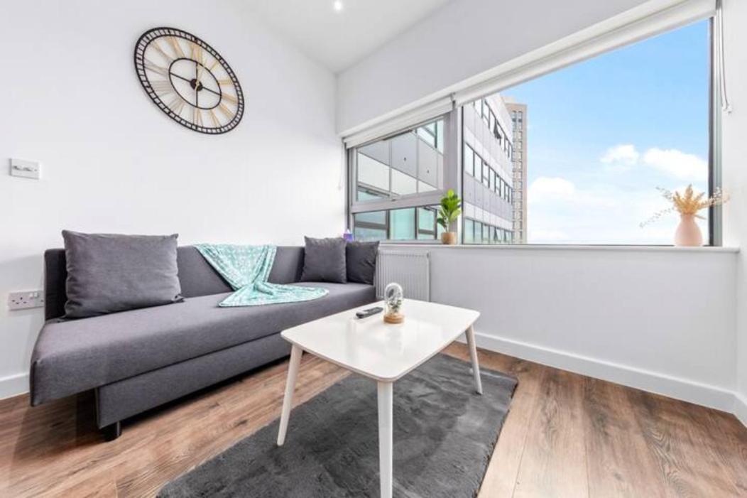 Ferienwohnung Stylish London 1Br Flat 15Min To Londonbridge Dp16 London Borough of London Borough of Croydon Exterior foto